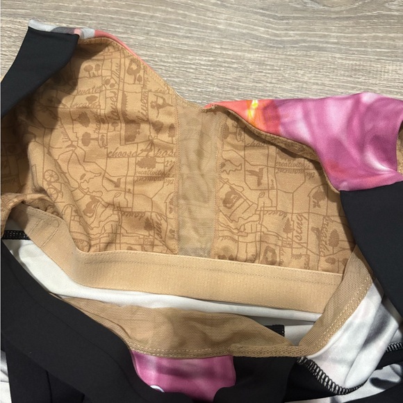 Lululemon Unicorn Tears Racerback Tank Top Built-In Bra Size 8 - Picture 8 of 9